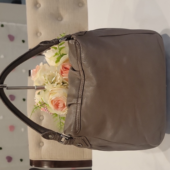 Authentic Marc Jacobs shoulder bag - Picture 2 of 10